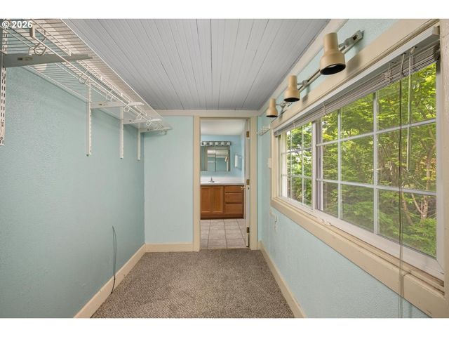 121 Ne Fargo St, Portland, OR 97212