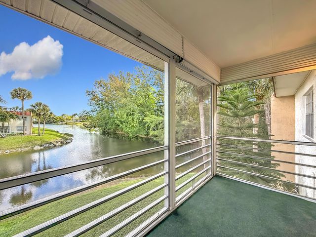235 Lake Dora Drive 235, West Palm Beach, FL 33411