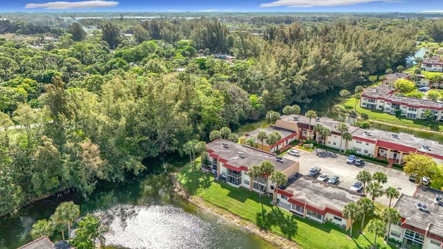 235 Lake Dora Drive 235, West Palm Beach, FL 33411