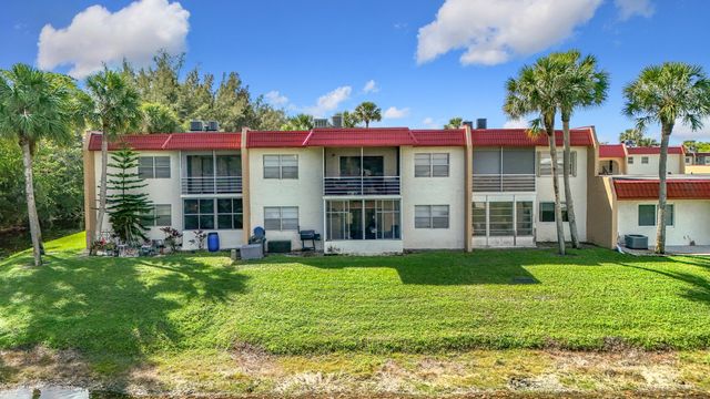 235 Lake Dora Drive 235, West Palm Beach, FL 33411