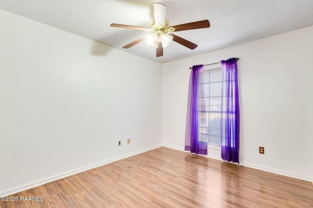 106 Kingswood Drive, Lafayette, LA 70501