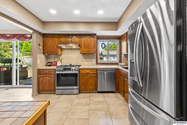 13712 Frederick Avenue, Omaha, NE 68138