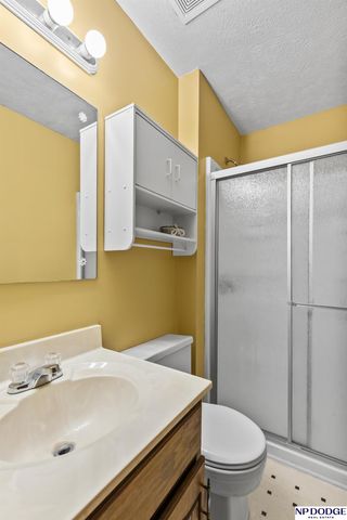 13712 Frederick Avenue, Omaha, NE 68138