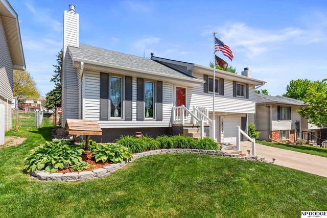 13712 Frederick Avenue, Omaha, NE 68138