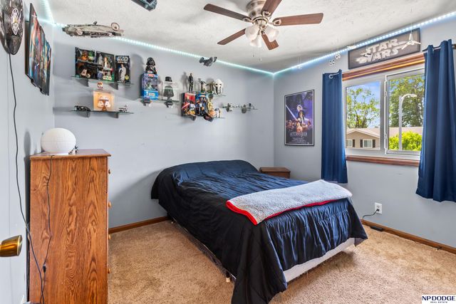 13712 Frederick Avenue, Omaha, NE 68138