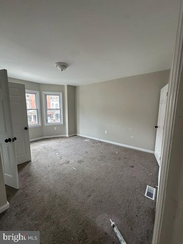 26 COLONIAL AVE, Trenton, NJ 08618