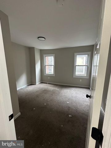 26 COLONIAL AVE, Trenton, NJ 08618