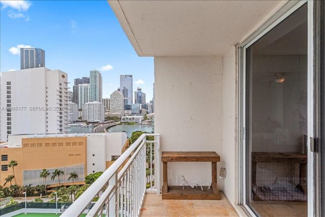 770 Claughton Island Dr 1614, Miami, FL 33131