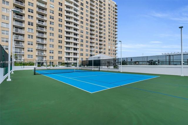 770 Claughton Island Dr 1614, Miami, FL 33131