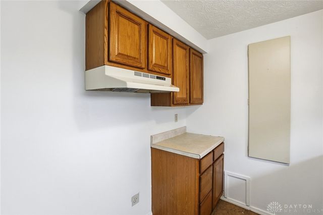 6429 Leawood Drive, Huber Heights, OH 45424