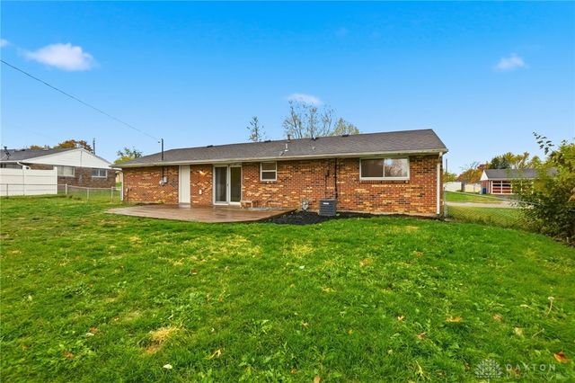 6429 Leawood Drive, Huber Heights, OH 45424