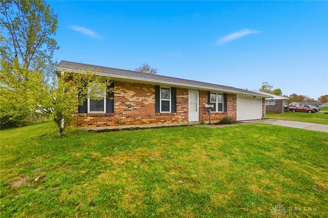 6429 Leawood Drive, Huber Heights, OH 45424