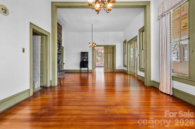 334 Chestnut Circle, Blowing Rock, NC 28605