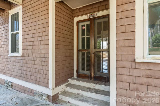 334 Chestnut Circle, Blowing Rock, NC 28605