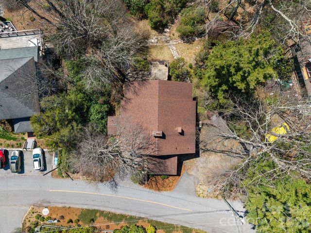 334 Chestnut Circle, Blowing Rock, NC 28605