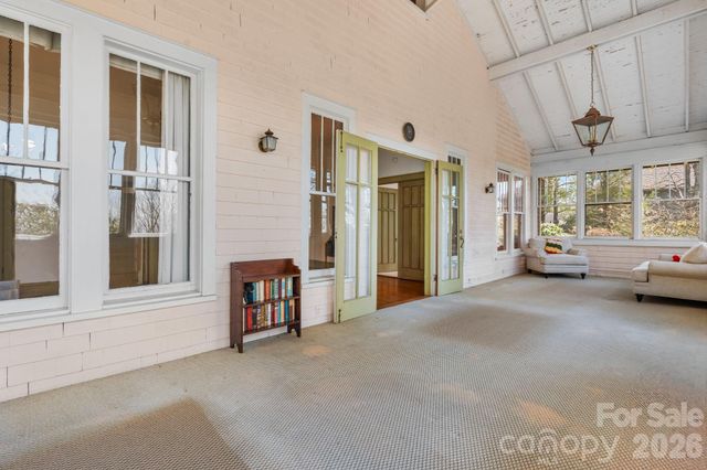 334 Chestnut Circle, Blowing Rock, NC 28605