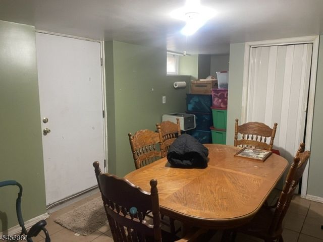 84 E Laurel St, Woodbridge Twp., NJ 07064