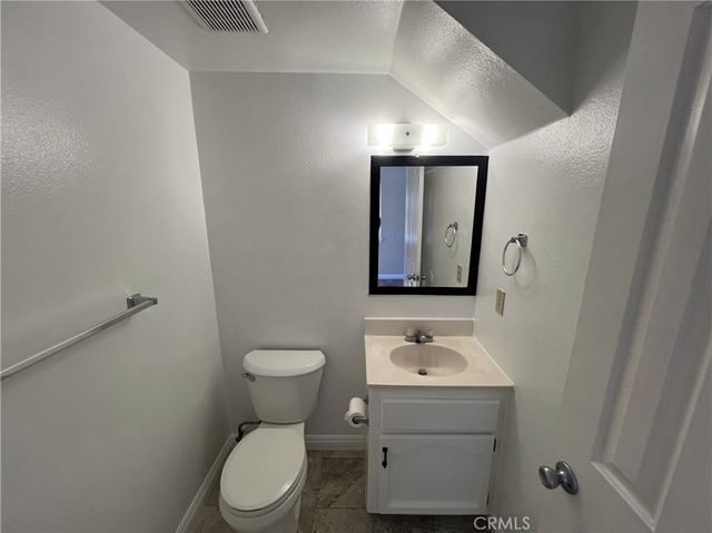 1077 E 71st Way, Long Beach, CA 90805