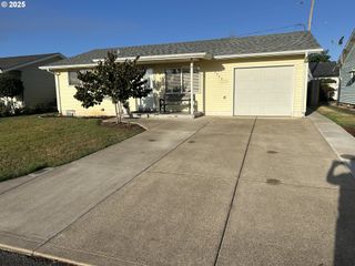 1753 JANSEN Way, Woodburn, OR 97071