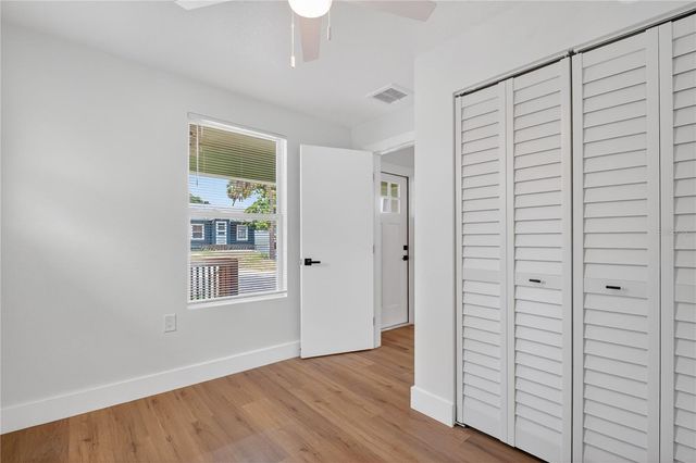 1214 20TH AVENUE S, St Petersburg, FL 33705