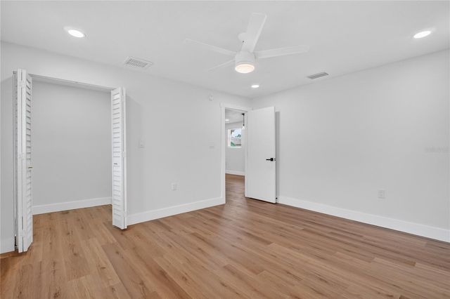 1214 20TH AVENUE S, St Petersburg, FL 33705