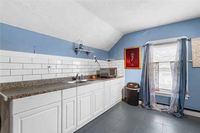 48 Kossuth Street, Pawtucket, RI 02860