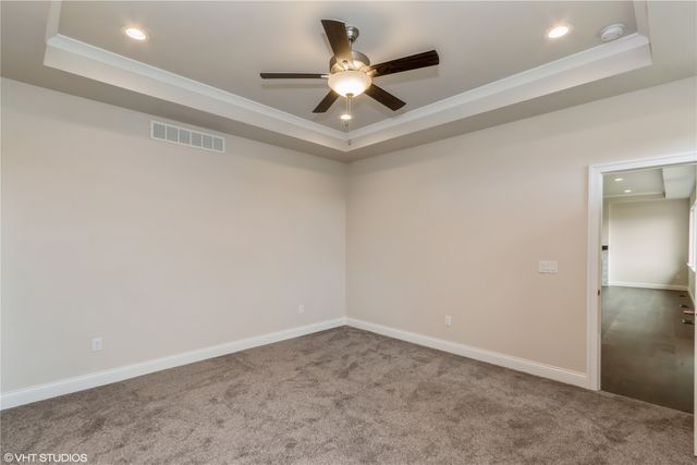 1103 Heritage Trail, Solon, IA 52333