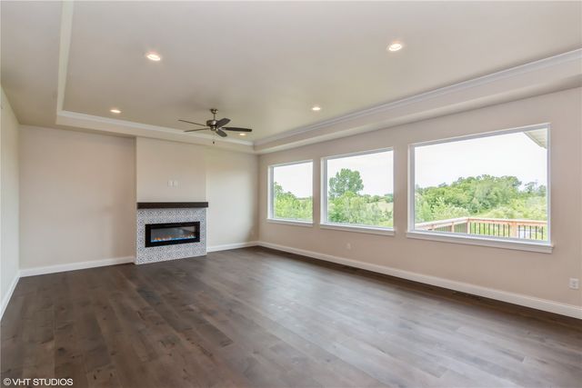 1103 Heritage Trail, Solon, IA 52333