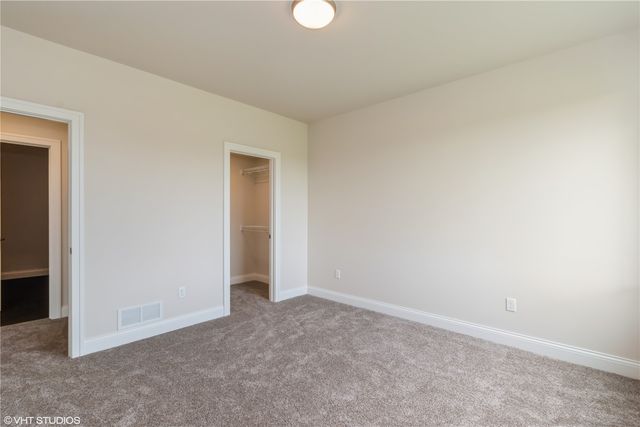 1103 Heritage Trail, Solon, IA 52333