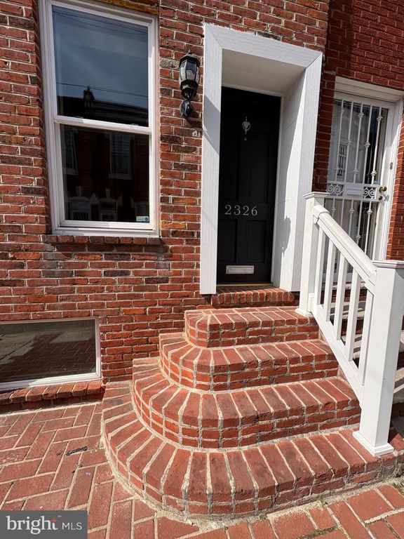2326 S CARLISLE ST, Philadelphia, PA 19145