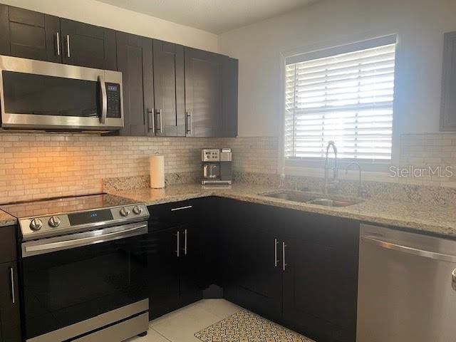 136 POMPANO DRIVE SE D, St Petersburg, FL 33705