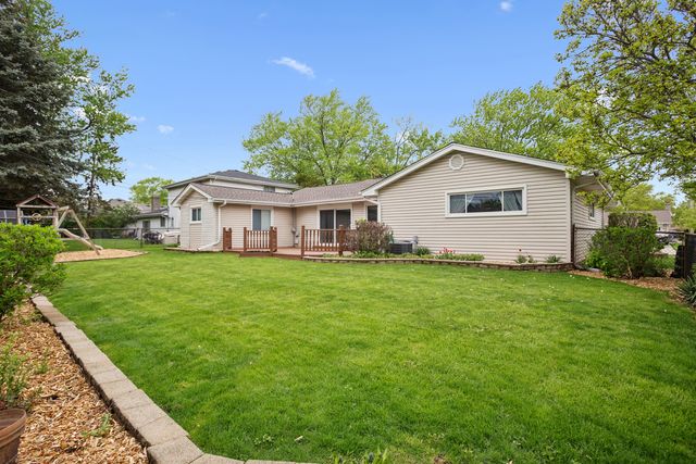 495 Kinkaid Court, Des Plaines, IL 60016