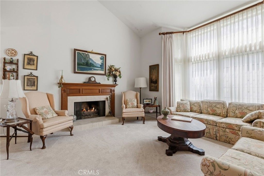 Image 11 of property listing at 11930 Shoshone, Granada Hills, CA 91344