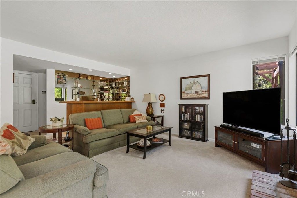 Image 17 of property listing at 11930 Shoshone, Granada Hills, CA 91344