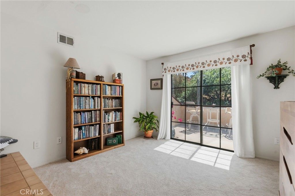 Image 21 of property listing at 11930 Shoshone, Granada Hills, CA 91344