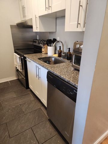 469 Massachusetts Ave 4, Boston, MA 02118