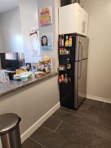 469 Massachusetts Ave 4, Boston, MA 02118