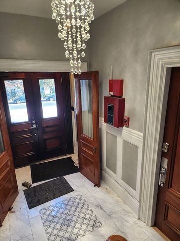 469 Massachusetts Ave 4, Boston, MA 02118