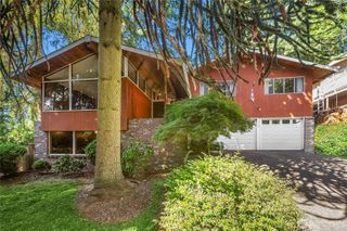 2708 NE 195th Place, Shoreline, WA 98155