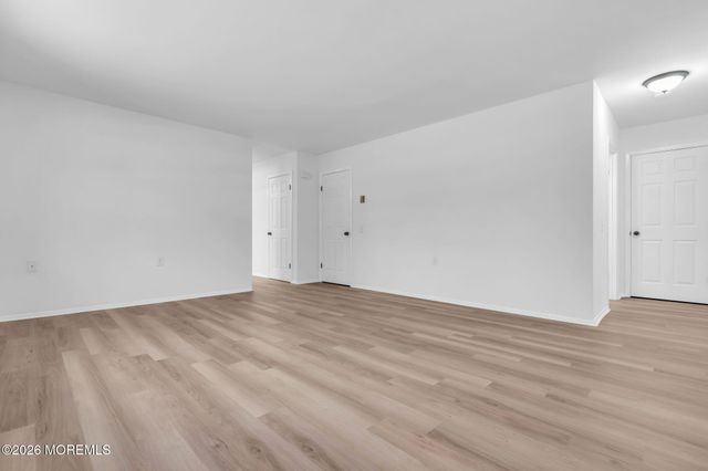 2B Deerfield Drive 52, Whiting, NJ 08759