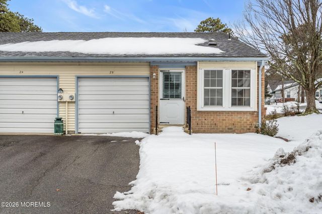 2B Deerfield Drive 52, Whiting, NJ 08759