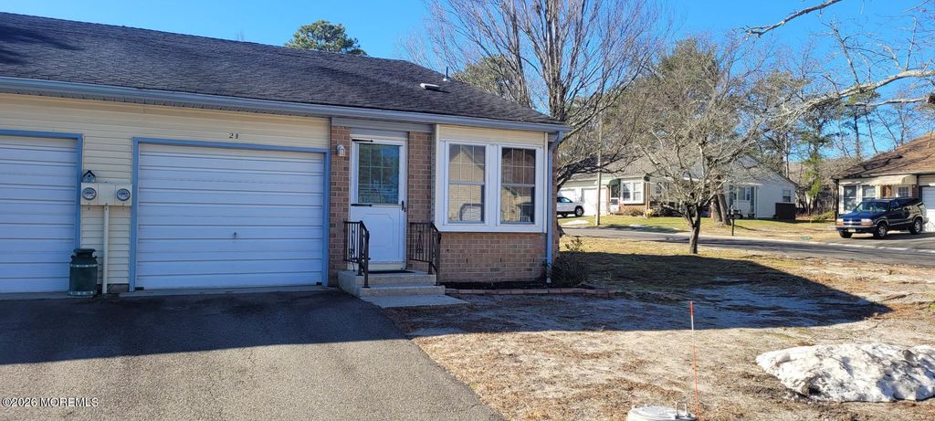 2B Deerfield Drive 52, Whiting, NJ 08759