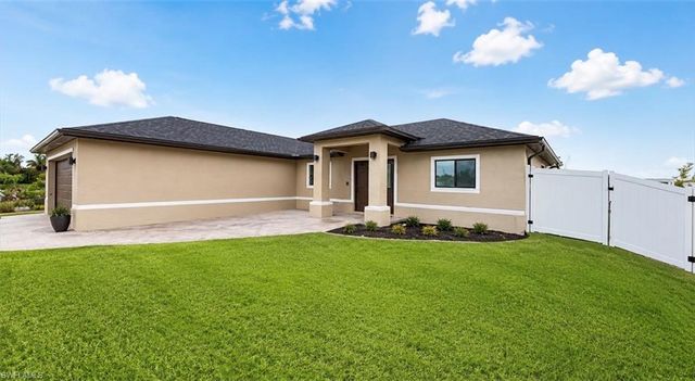 2208 42nd PL, Cape Coral, FL 33993