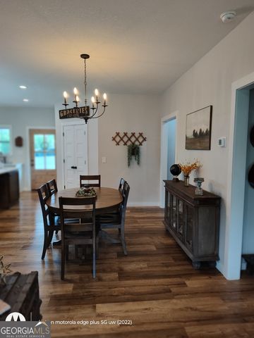 94 Race Track Road, The Rock, GA 30285