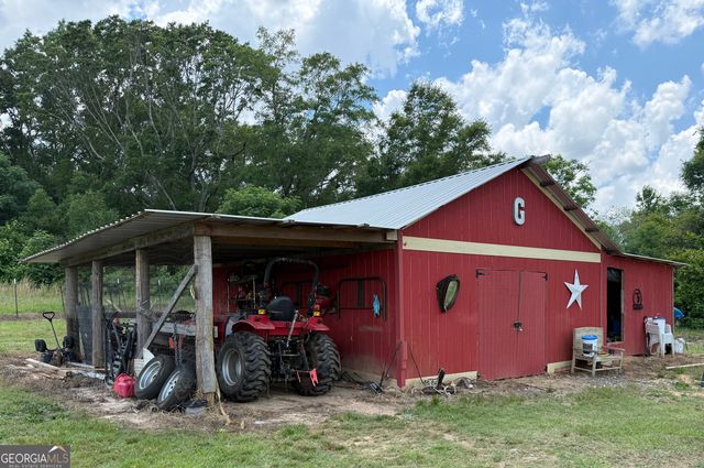 94 Race Track Road, The Rock, GA 30285
