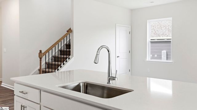 812 Crispin Street, Piedmont, SC 29673
