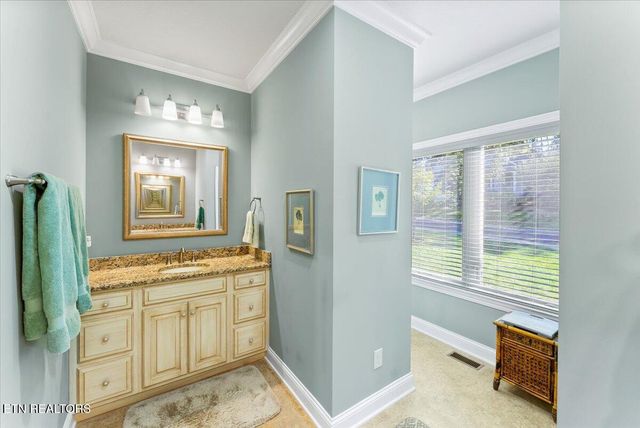400 Tanasi Way, Loudon, TN 37774