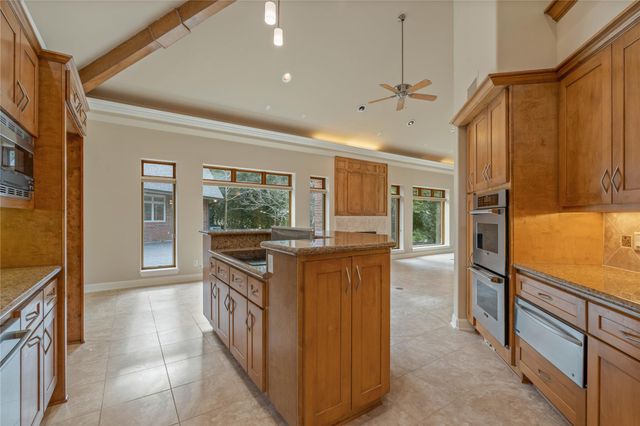 16621 Hereford Drive, Tomball, TX 77377