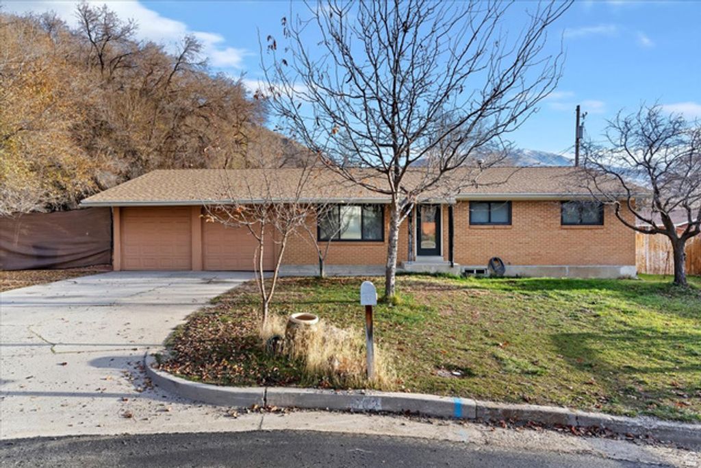 1102 E CAROLYN PL., Brigham City, UT 84302
