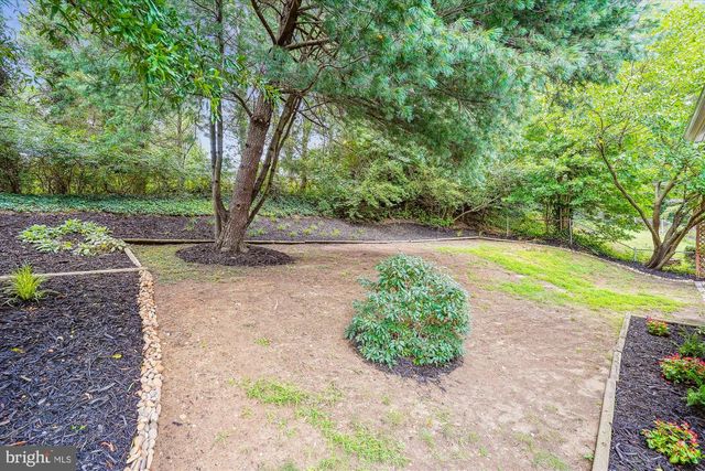 132 N GLADDEN ST N, Alexandria, VA 22304